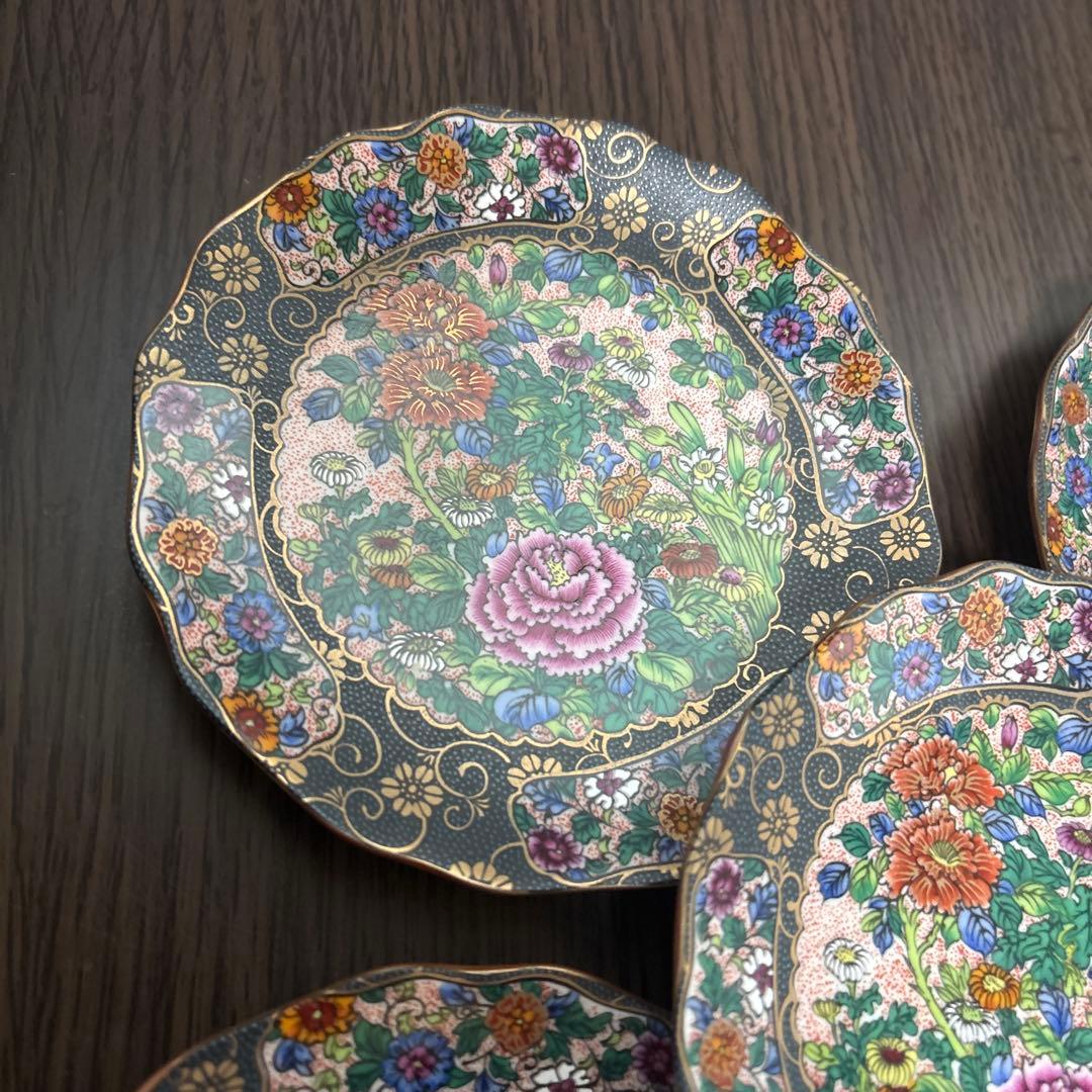 九谷焼　正峰窯　青粒鉄線　花詰　色絵金彩　銘々皿　小皿５枚