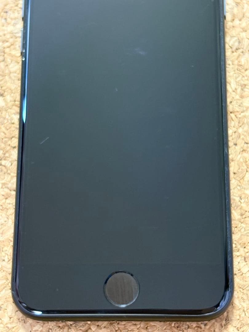 Apple iPhone SE (第2世代) ブラック