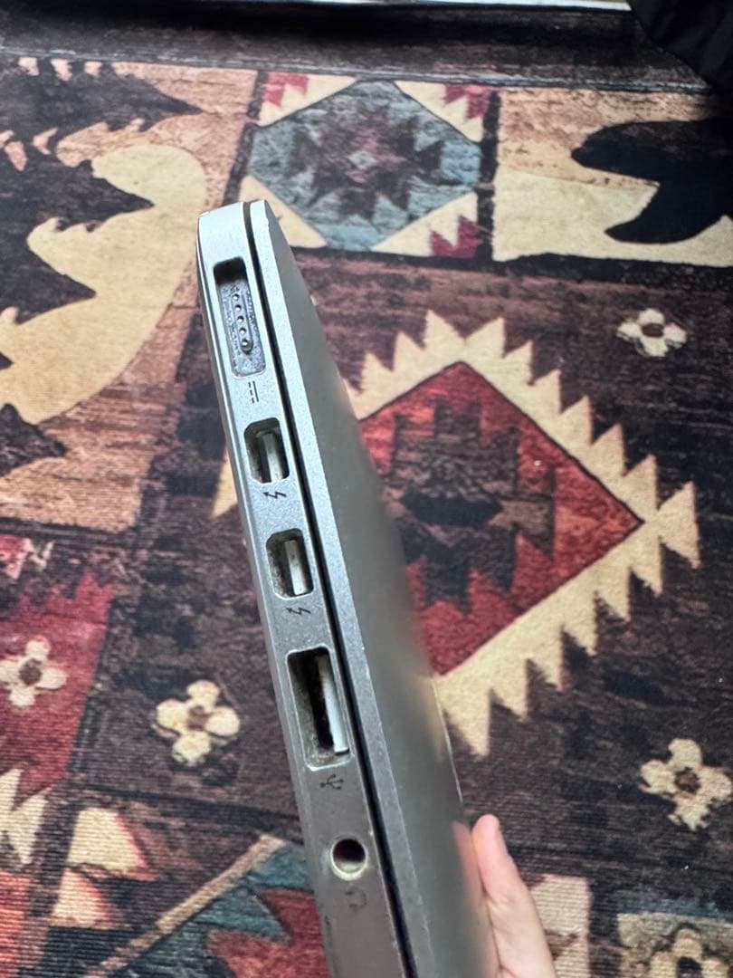 MacBook 13インチ ,2015 (Suka Zukaさんだけに)