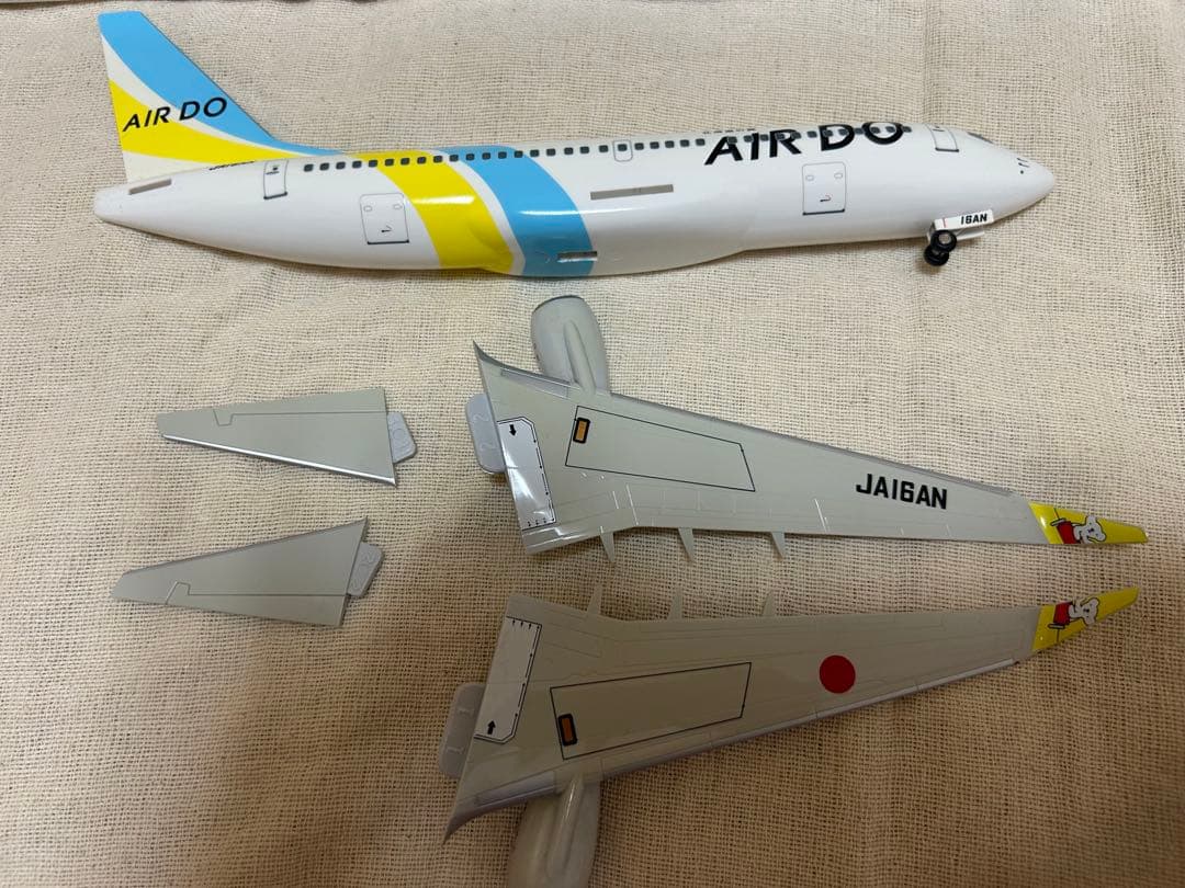 AIRDO 737-700 1/130 北海道の翼　飛行機