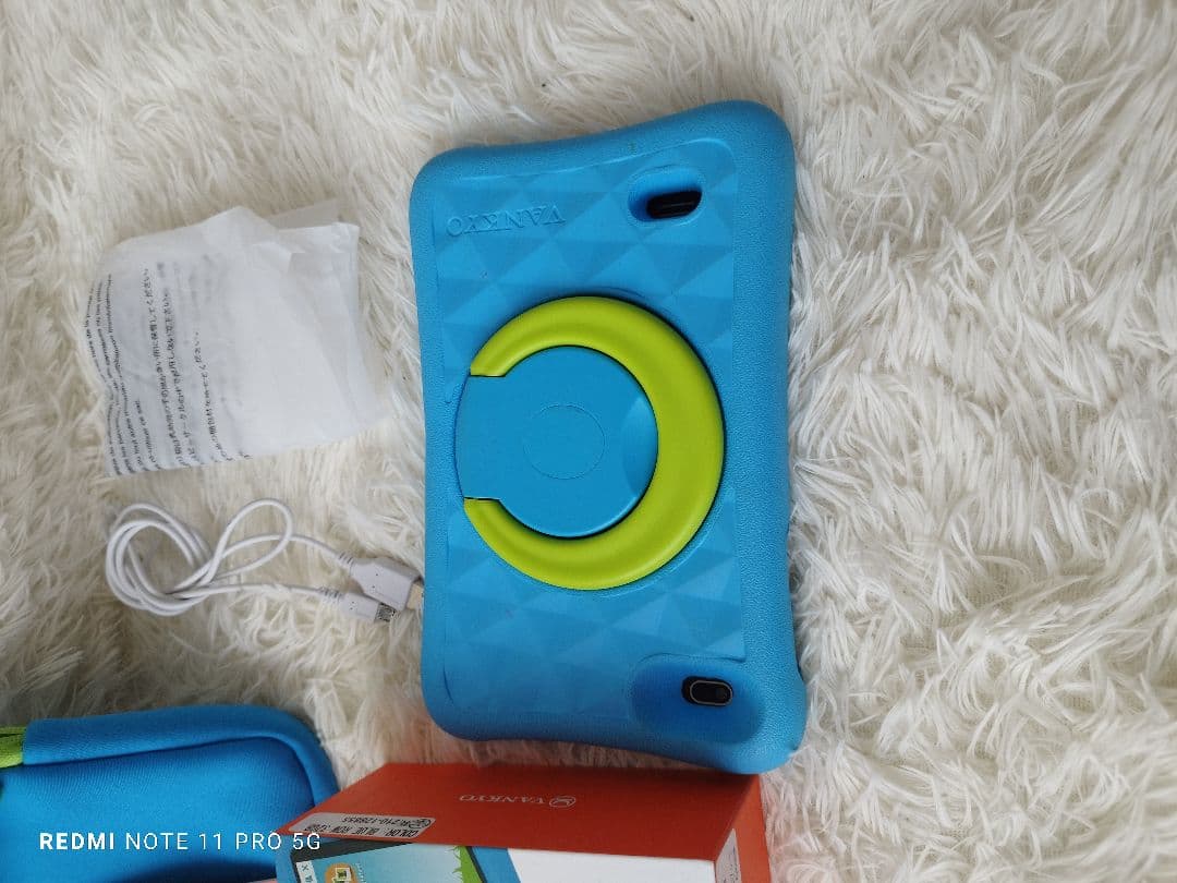 極美品】子供向けタブレット アンドロイドタブレット　キッズ用タブレット