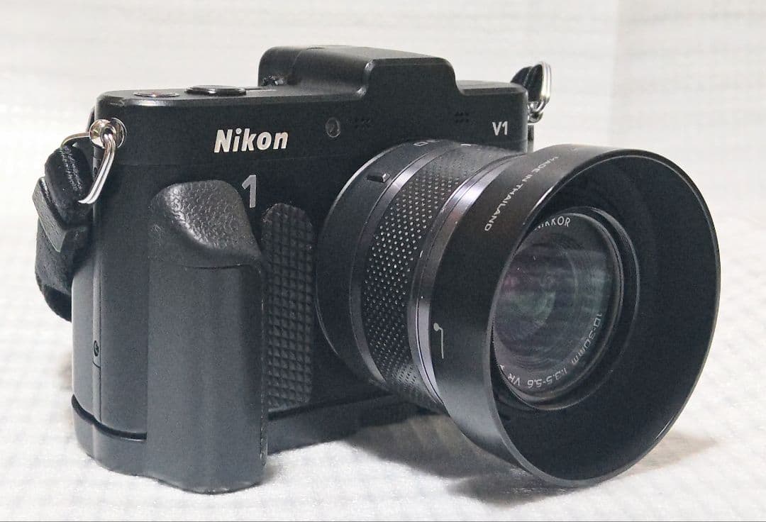 難あり ニコン V1 と アクセサリーいろいろ