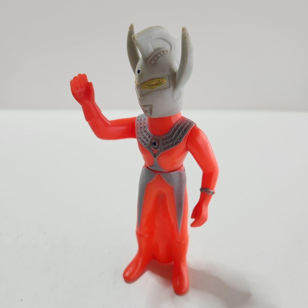 ブルマァク ウルトラマンタロウ　ソフビ　キャップ　フィギュア