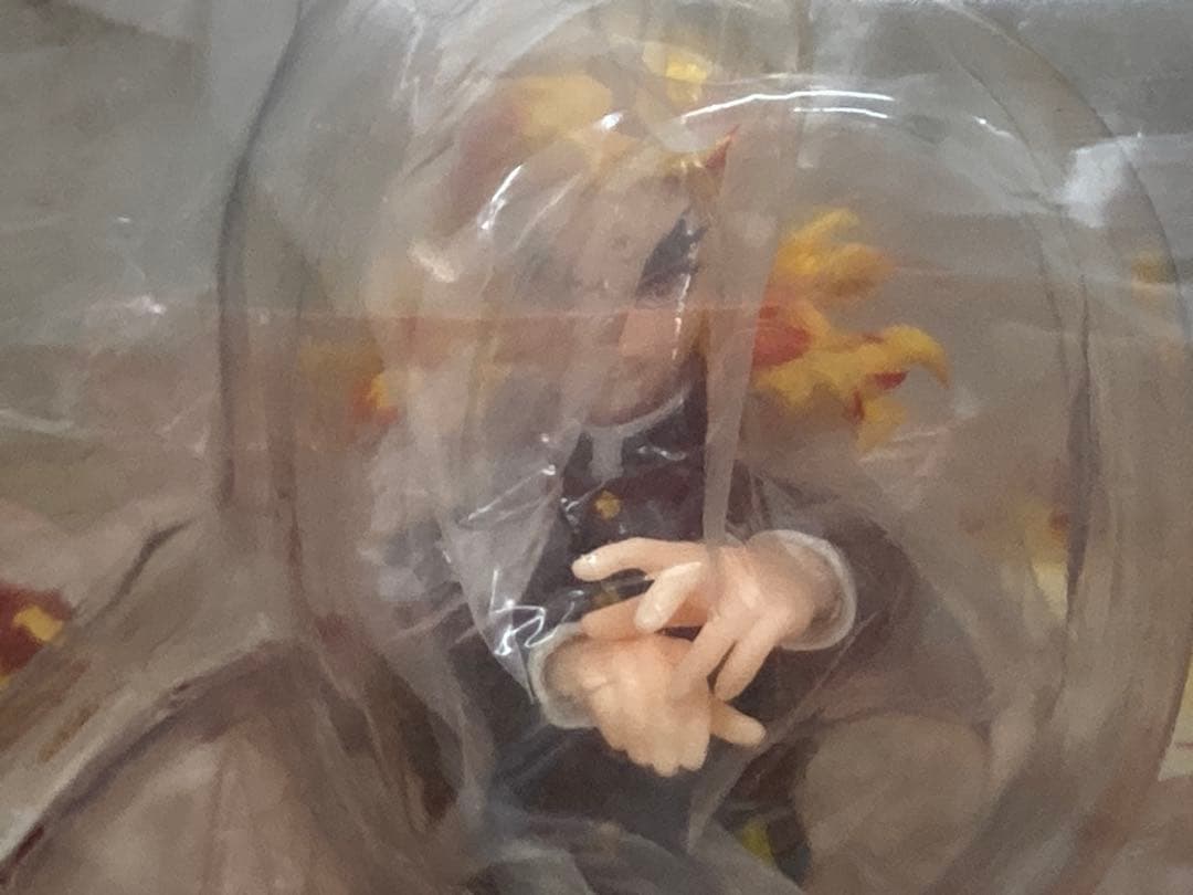 未開封品　劇場版『鬼滅の刃』無限列車編　煉獄杏寿郎 1/8スケールフィギュア