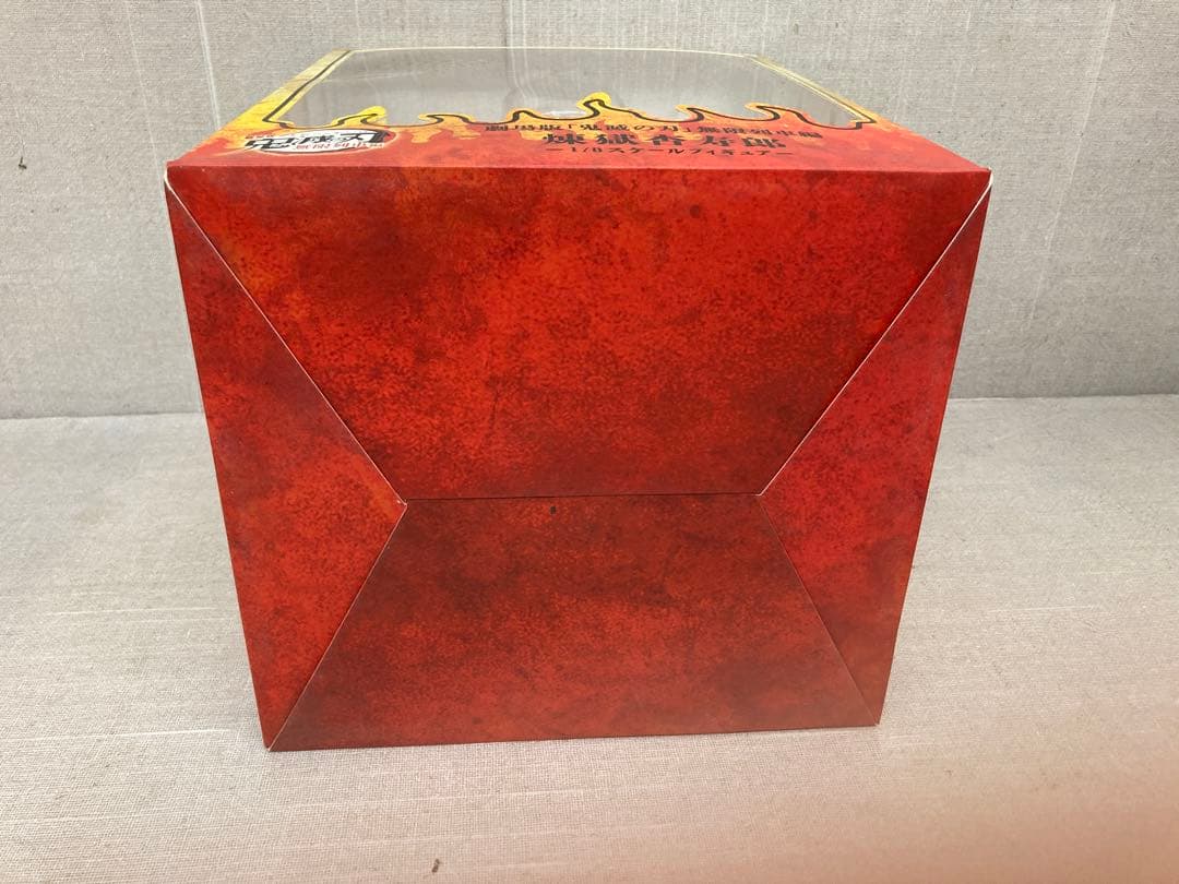 未開封品　劇場版『鬼滅の刃』無限列車編　煉獄杏寿郎 1/8スケールフィギュア