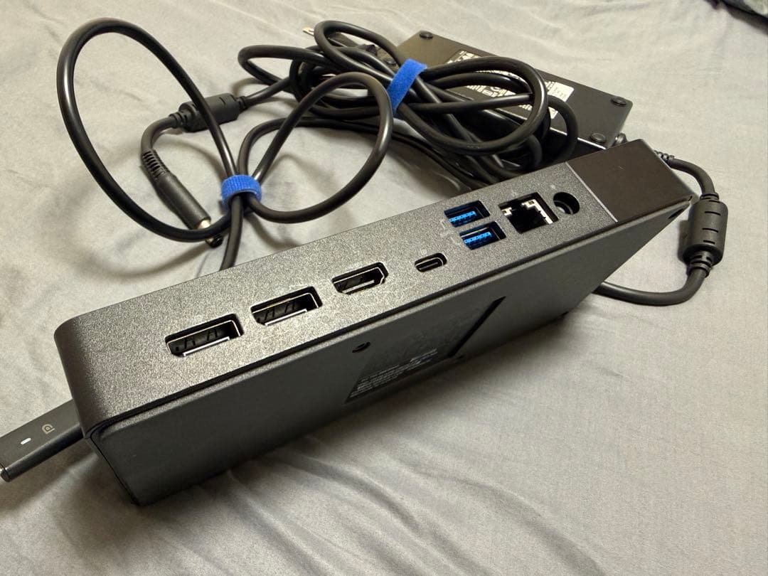 Dell ドッキングステーション WD19S
