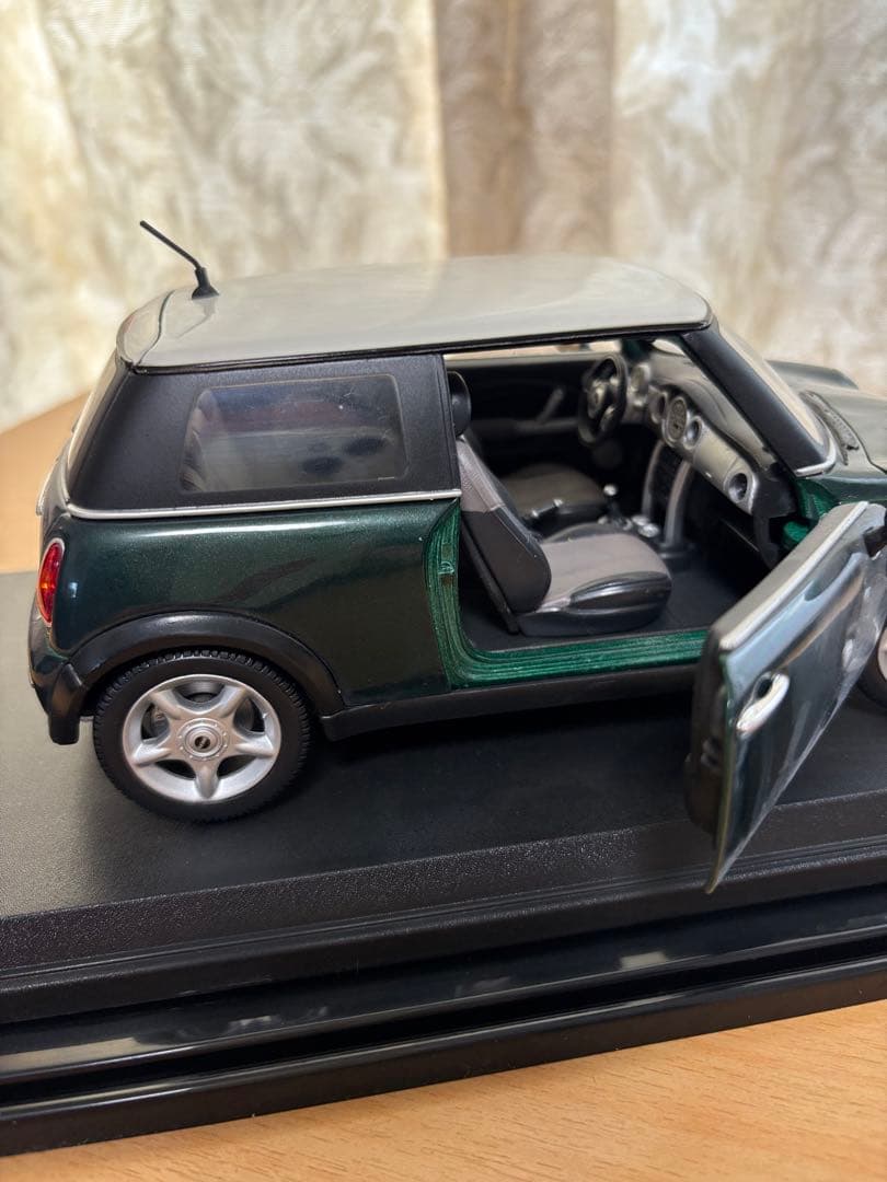 1/18Maisto MINI COOPER 深緑ダークグリーン×白屋根USED