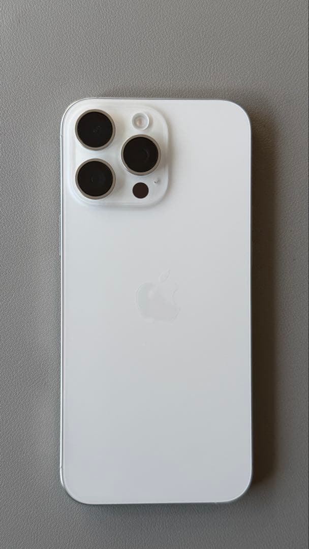 【美品】iPhone16 Pro Max 256GB ホワイトチタニウム