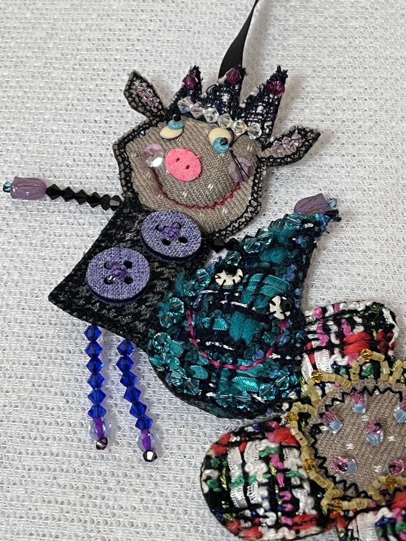 アルベロベロ ハンドメイド ネックレス 動物と花モチーフ