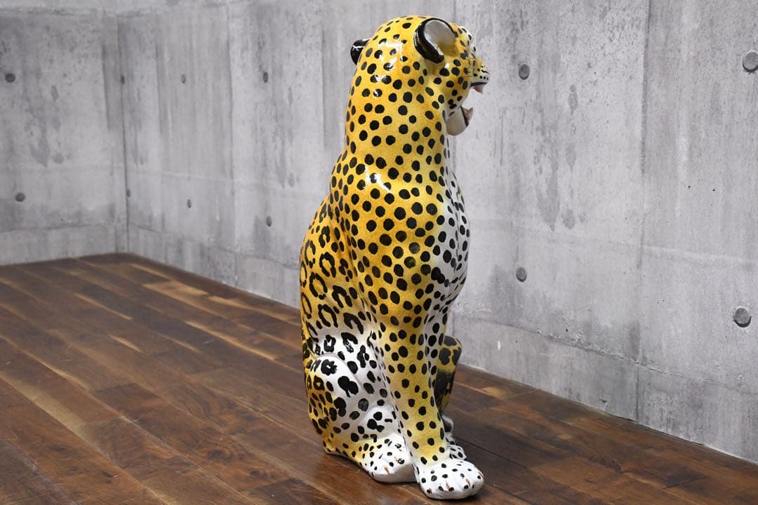EEK20 イタリア製 ヒョウ/豹 陶器オブジェ レオパード インテリア 置物