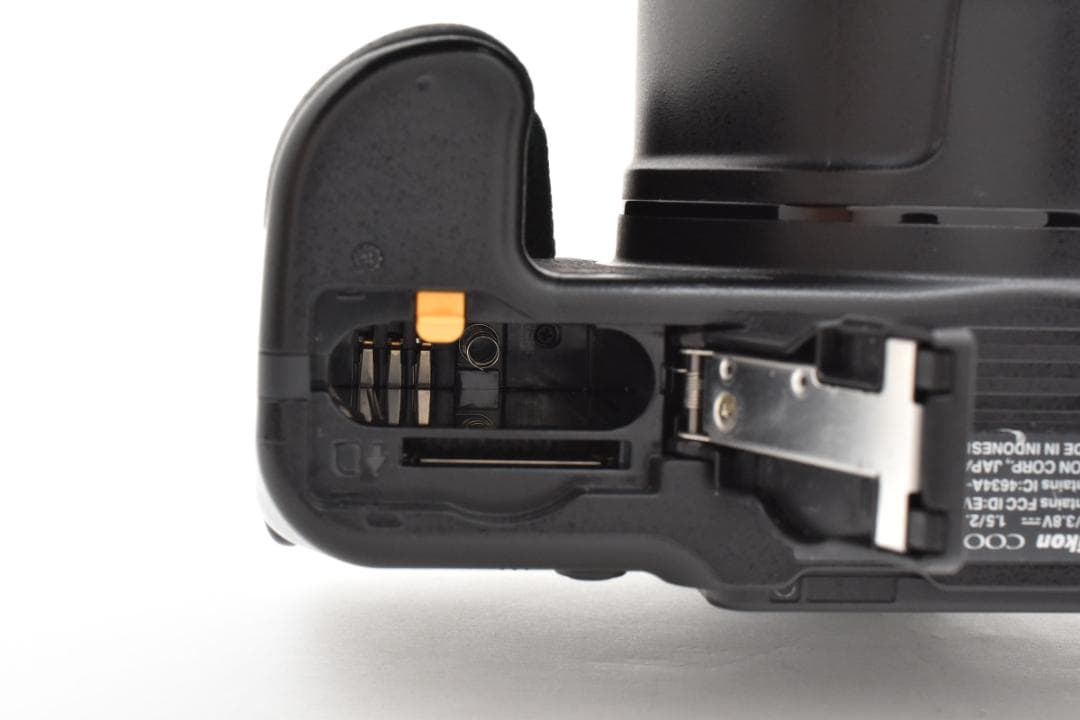 超美品 NIKON ニコン COOLPIX クールピクス P900 M687