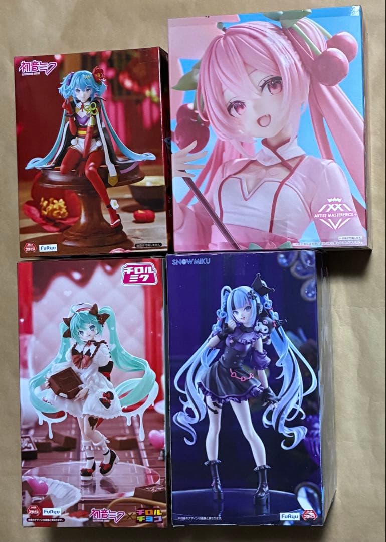初音ミクフィギュア 4種セット 桜ミク 雪ミククロミ チロルミク 椿