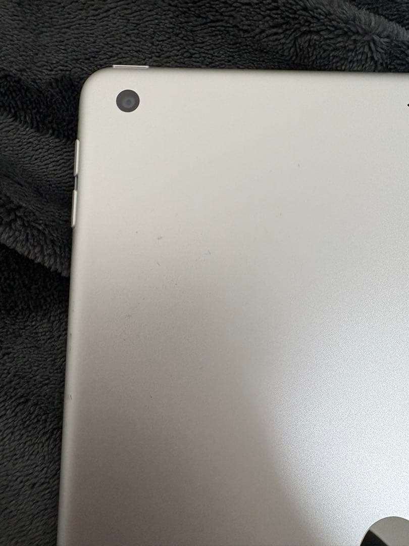 iPad (第7世代) Wi-Fi 128GB シルバー