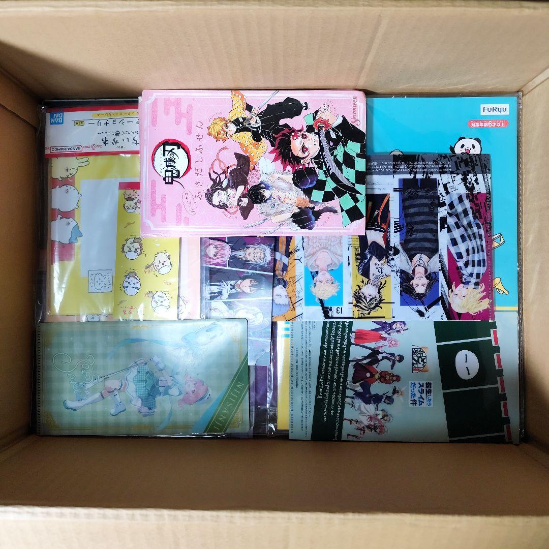 アニメ 紙製 キャラクターグッズ 大量 まとめ売り　セット 800点以上