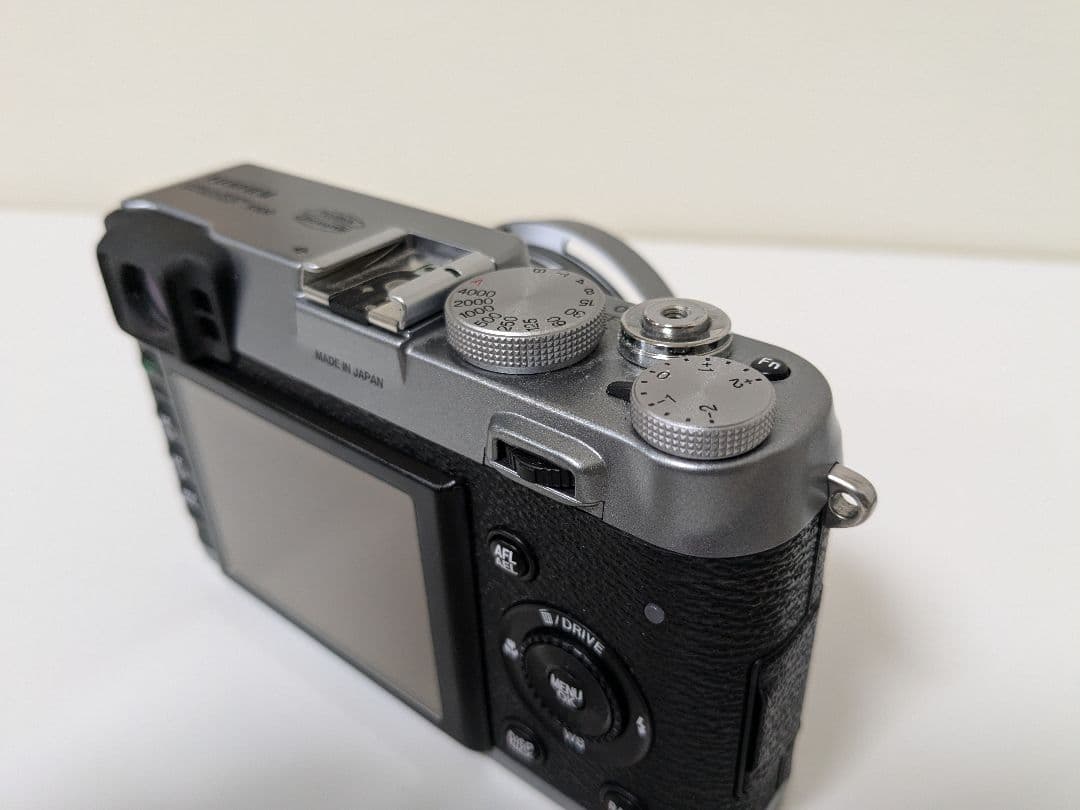 FUJIFILM FinePix X100 テレコンバージョンレンズ付き