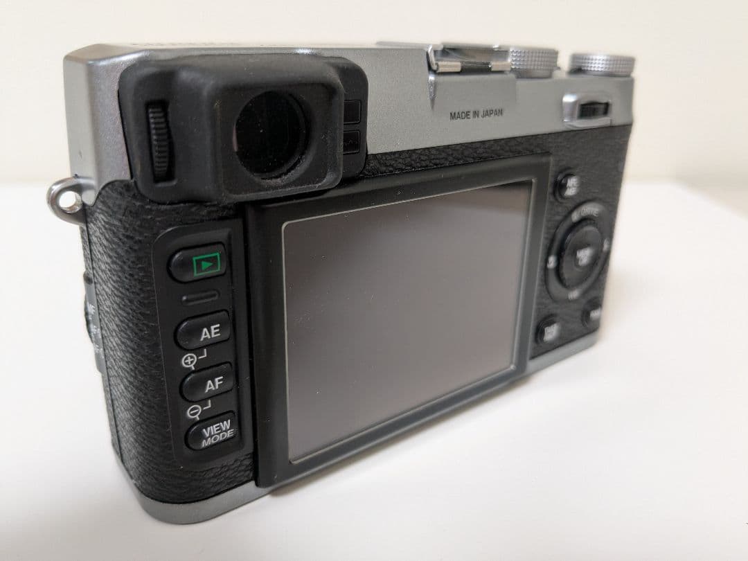 FUJIFILM FinePix X100 テレコンバージョンレンズ付き