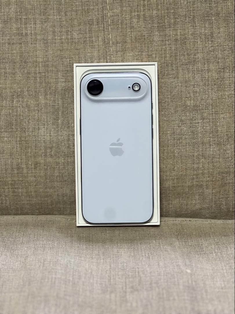 Apple iPhone Air スカイブルー 256GB 本体