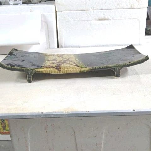 刺し身用盛り皿 (瀬戸焼)