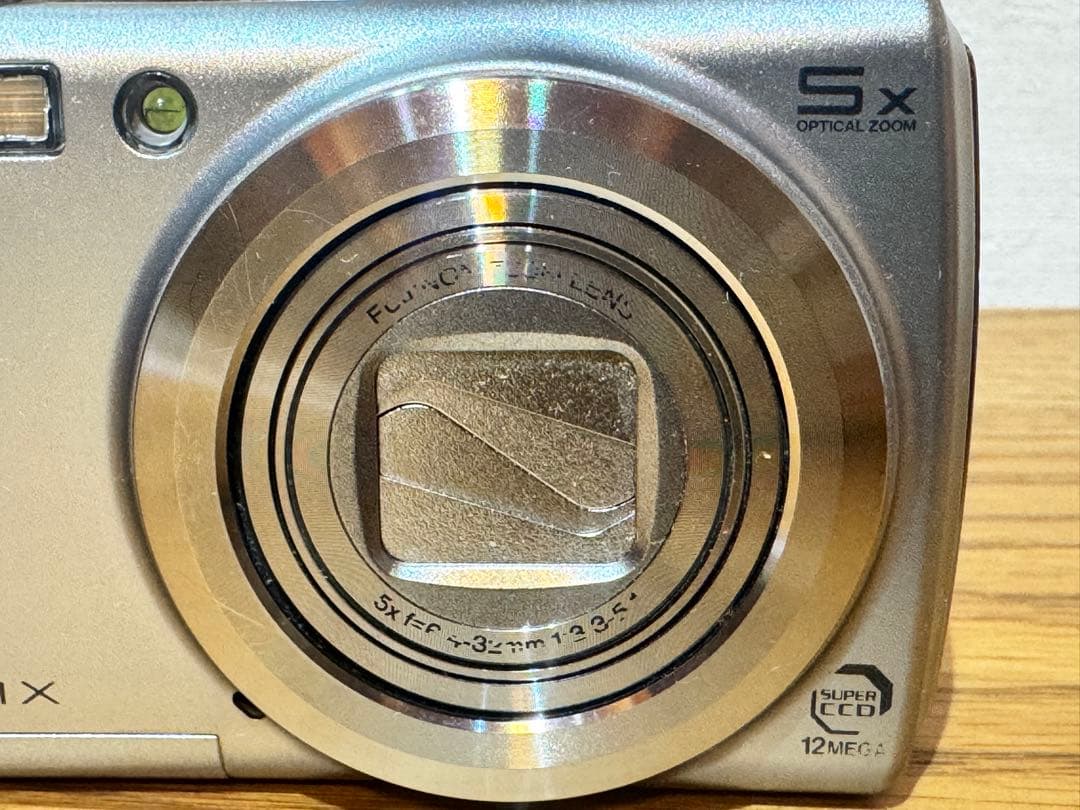 FUJIFILM Finepix F100fd シルバー コンパクトデジカメ