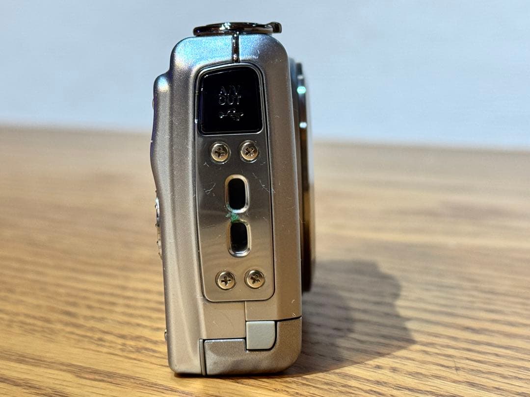 FUJIFILM Finepix F100fd シルバー コンパクトデジカメ