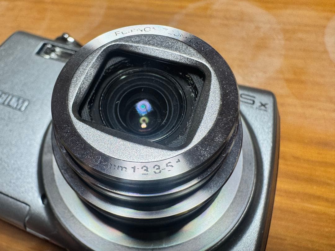 FUJIFILM Finepix F100fd シルバー コンパクトデジカメ