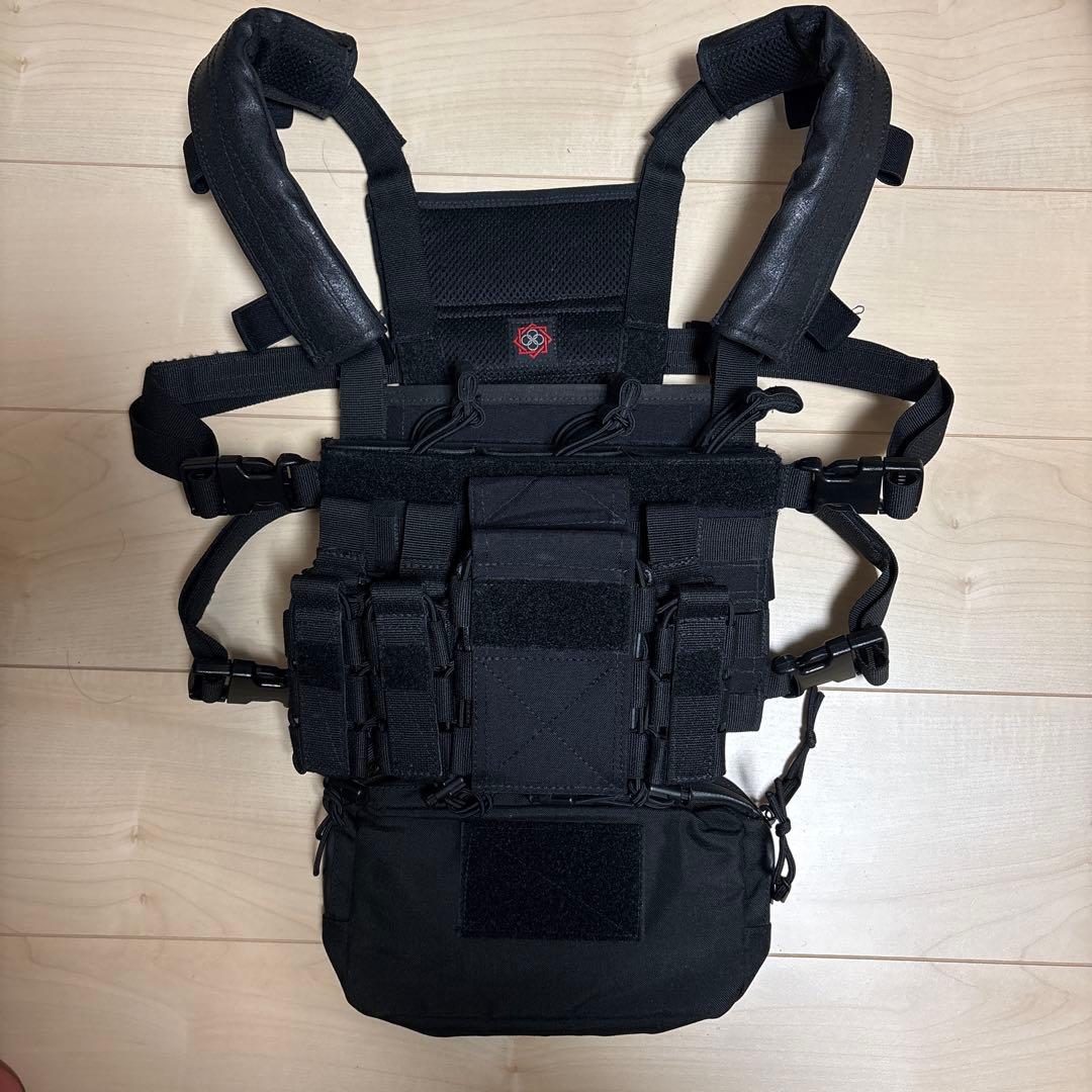 田村装備開発　TTGD UCR チェストリグ　SUPポーチ