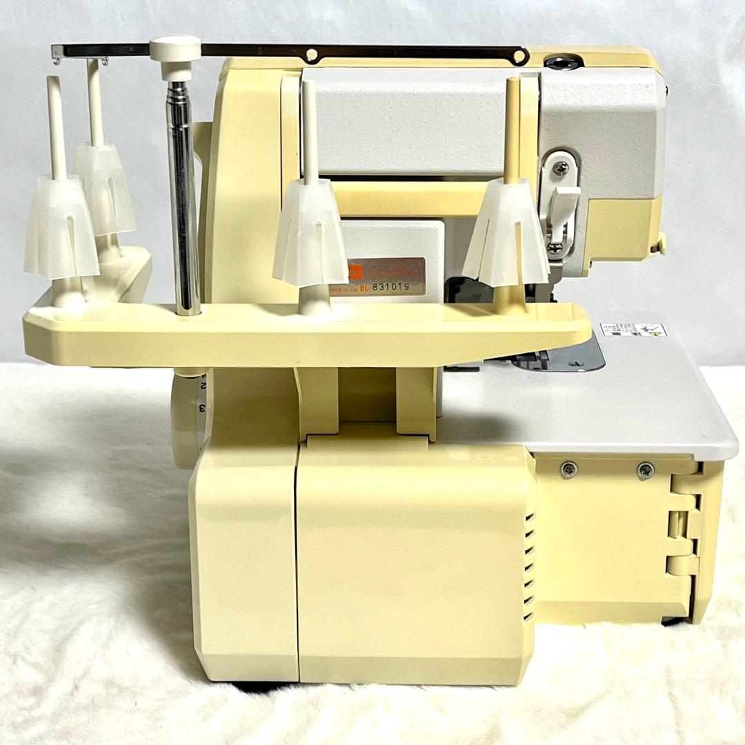 JUKI　ジューキ　babylock　BL4‐828DF ロックミシン