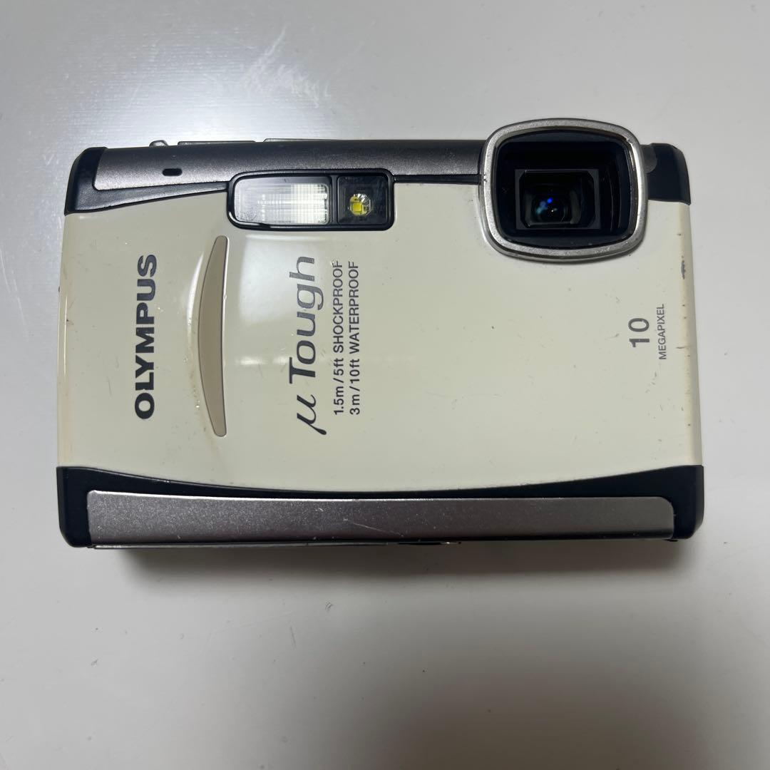 【送料無料】デジタルカメラ Olympus μ Tough-6000 オリンパス
