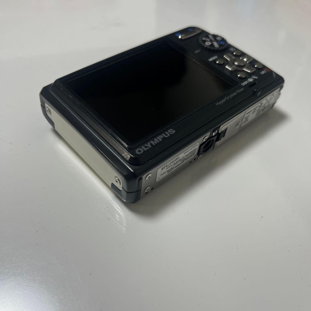 【送料無料】デジタルカメラ Olympus μ Tough-6000 オリンパス