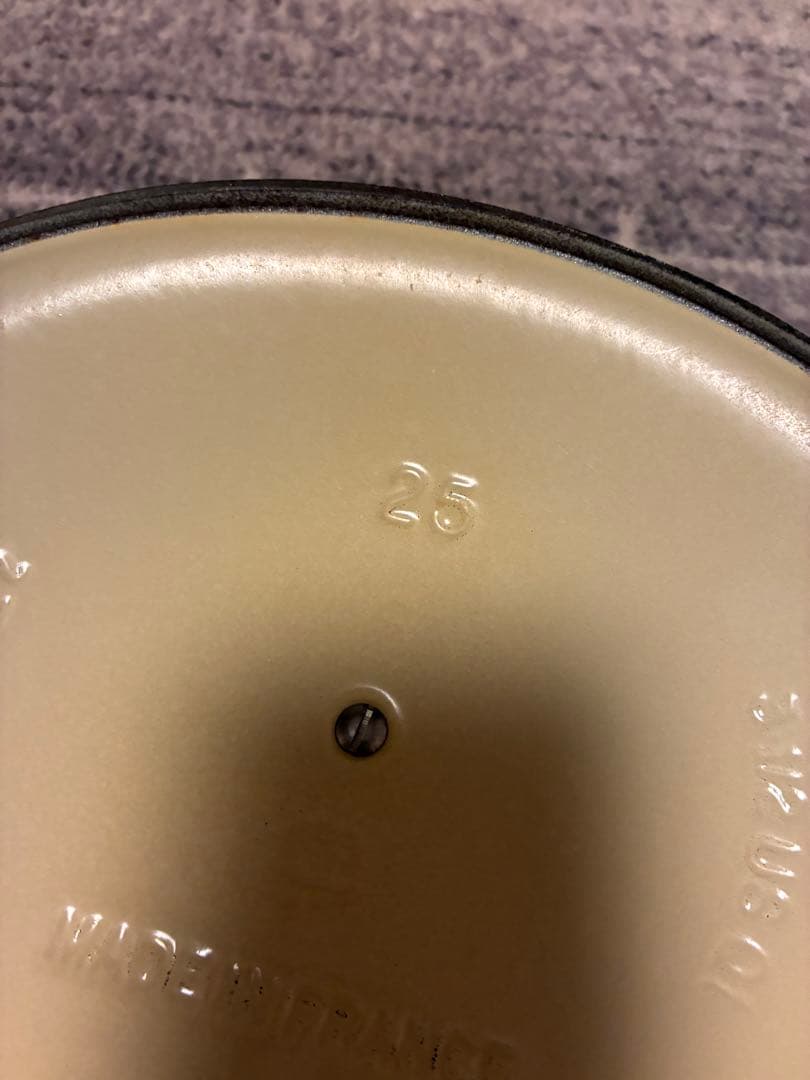 ル・クルーゼ　両手鍋　オーバル25ライトグリーン