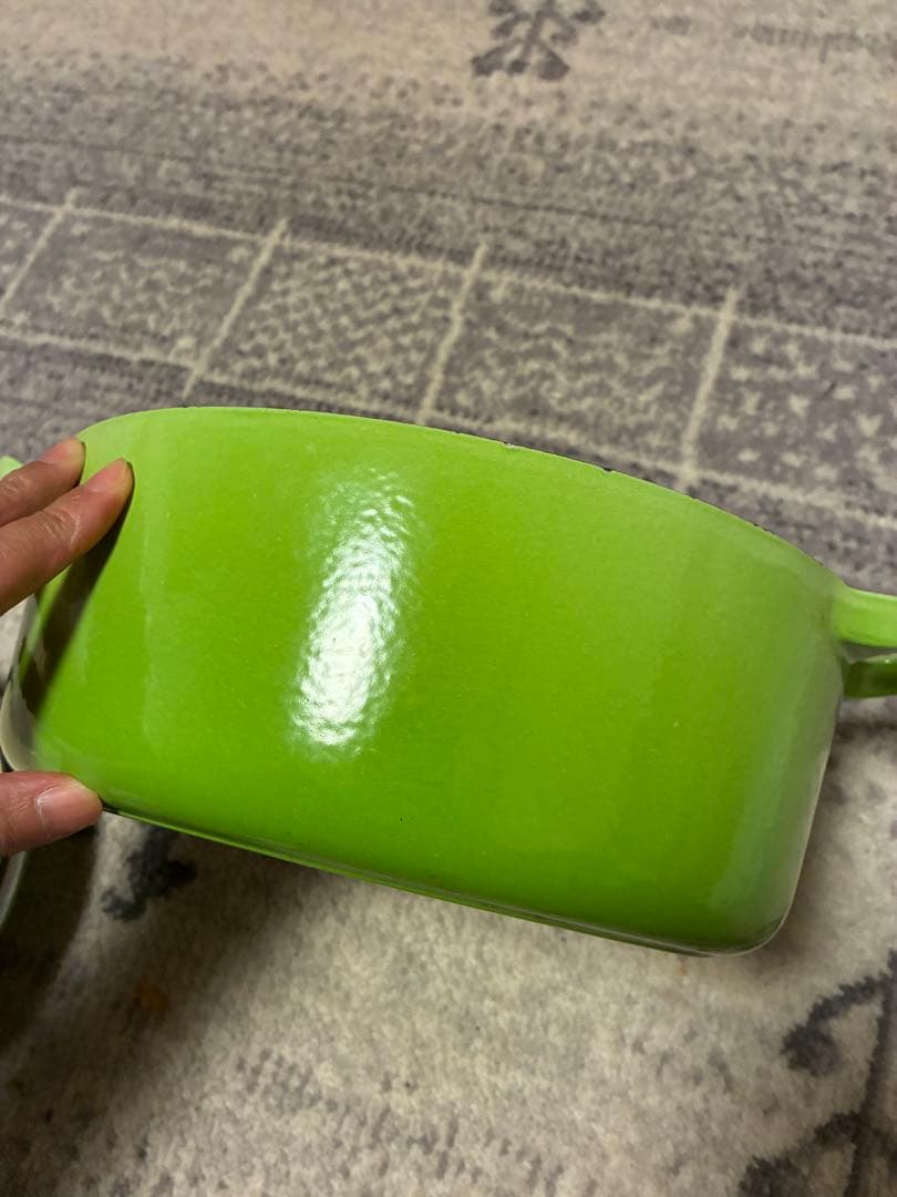 ル・クルーゼ　両手鍋　オーバル25ライトグリーン