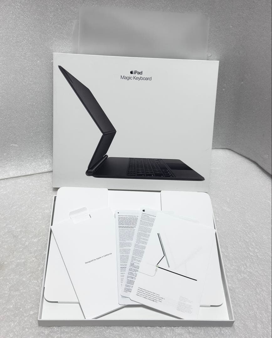 良品　正常動作品　Magic Keyboard 12.9インチ MJQK3J/A