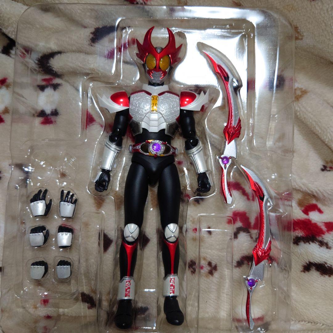 S.H.Figuarts 仮面ライダー　アギトシャイニングフォーム