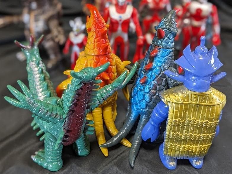 ウルトラマンタロウ＆登場怪獣・宇宙人（バンダイ）ソフビフィギュア14体セット＋５