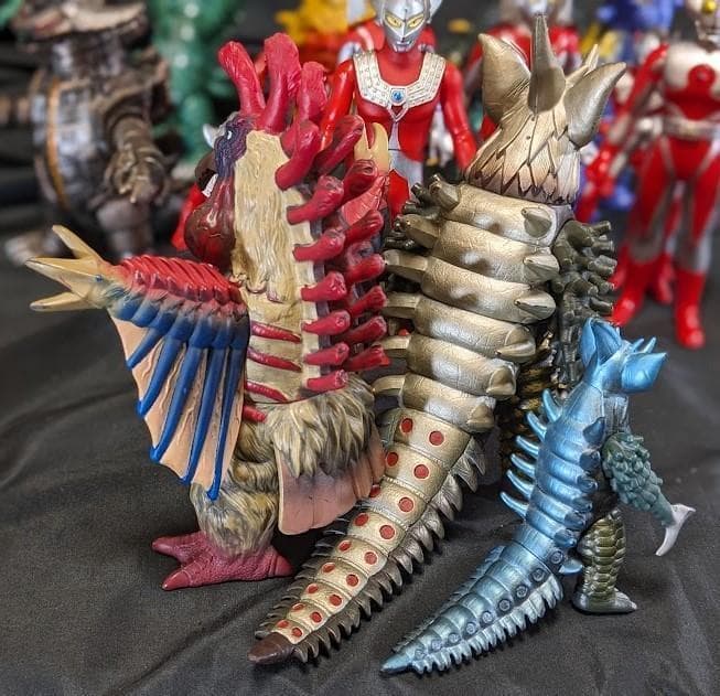 ウルトラマンタロウ＆登場怪獣・宇宙人（バンダイ）ソフビフィギュア14体セット＋５