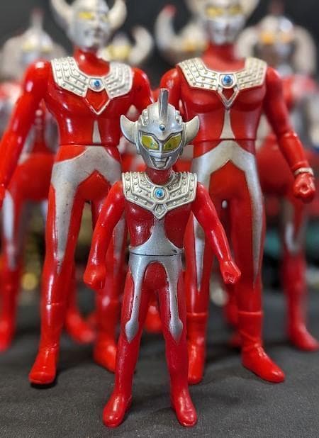 ウルトラマンタロウ＆登場怪獣・宇宙人（バンダイ）ソフビフィギュア14体セット＋５