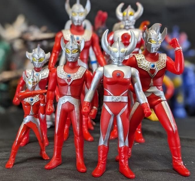 ウルトラマンタロウ＆登場怪獣・宇宙人（バンダイ）ソフビフィギュア14体セット＋５