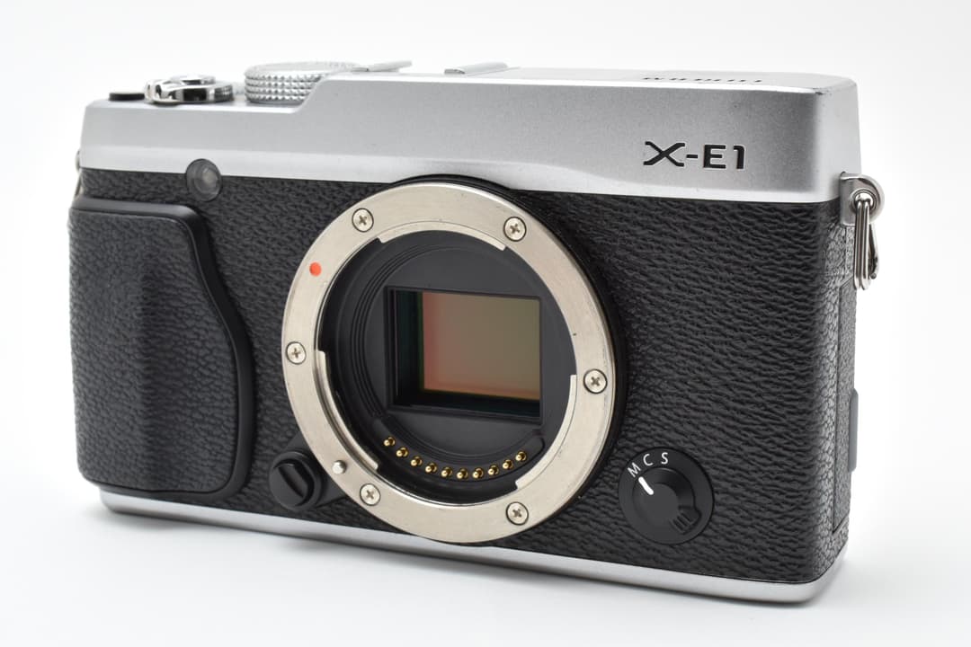 FUJIFILM X-E1 ボディ シルバー 0419