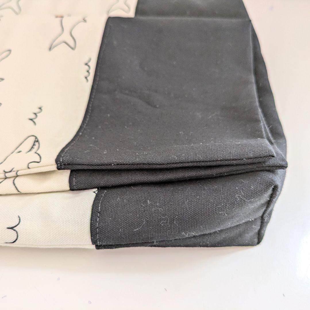 裏地キルティング大きめレッスンバッグ、上履き袋、体操着袋　ジョーズ×ブラック