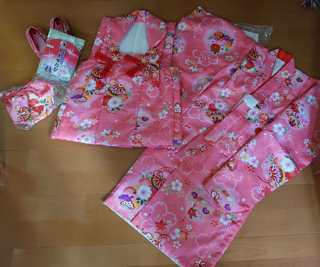 七五三 着物セット 草履 足袋 花柄お祝い着3歳5歳 お正月ひな祭り記念撮影写真
