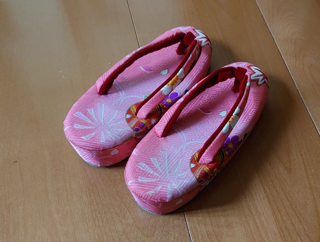 七五三 着物セット 草履 足袋 花柄お祝い着3歳5歳 お正月ひな祭り記念撮影写真