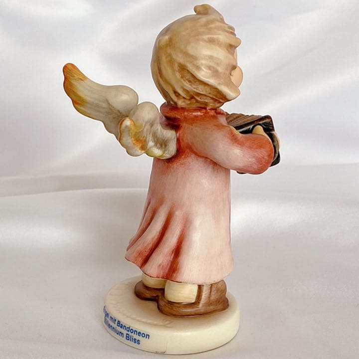 ◎フンメル人形 ドイツ製★#2096 Millennium Bliss★美品