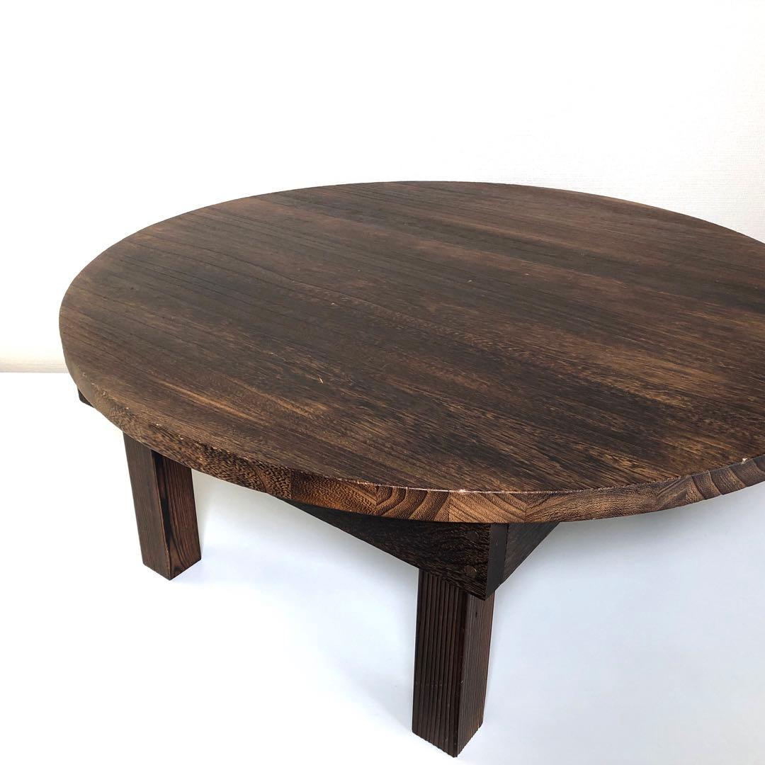 長い間、ちゃぶ台の生活でしたが、新しい住居でダイニングテーブルになりました