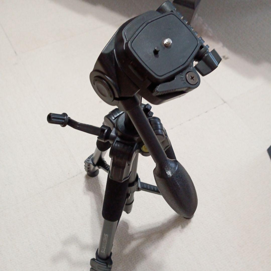 PROFESSIONALカメラ用三脚