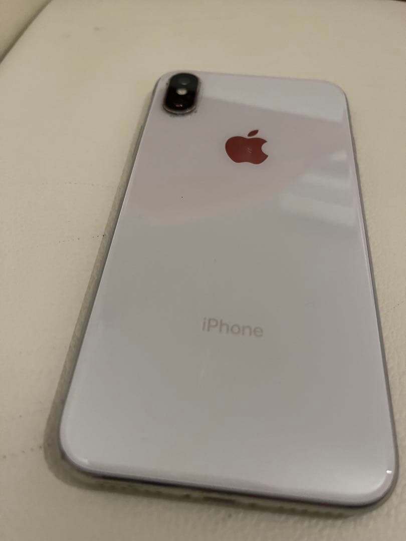 【iPhoneX】 たっぷり256GB 白系シルバー 各種解除済み