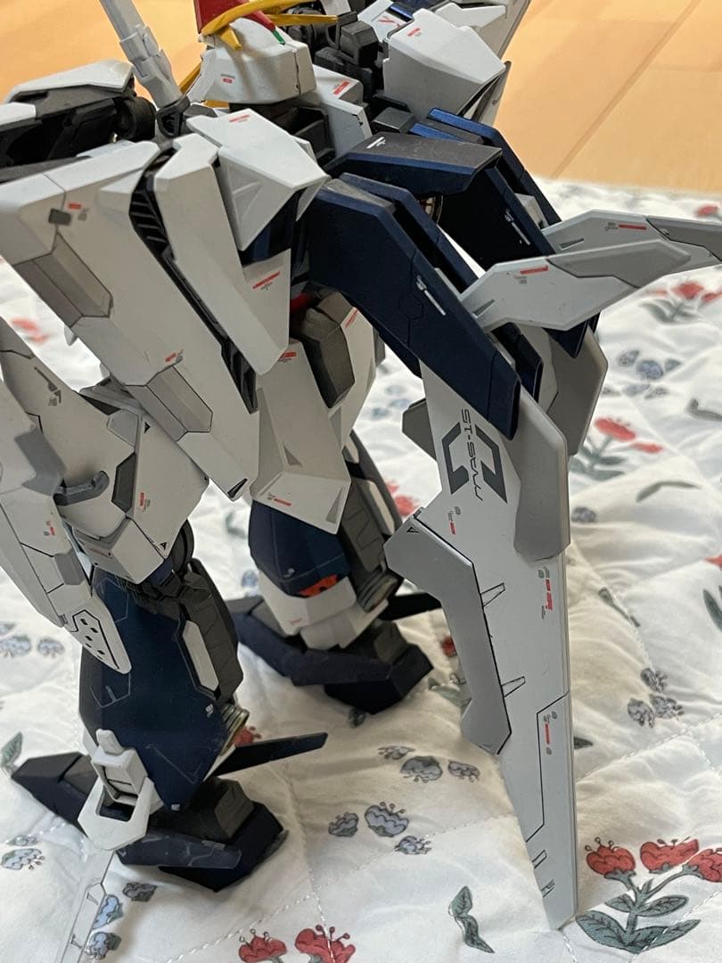 HG クスィーガンダム HG ペーネロペー　塗装品