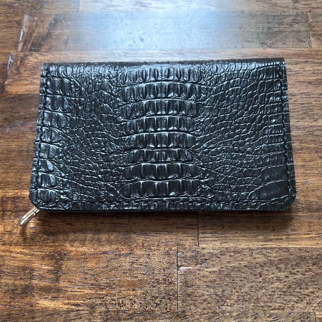 姫路レザー トラッカーウォレット ミドル 黒 クロコ型押し 銀 紙幣折らず収納可