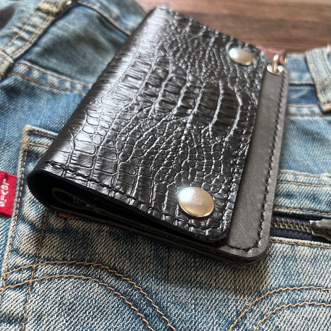 姫路レザー トラッカーウォレット ミドル 黒 クロコ型押し 銀 紙幣折らず収納可