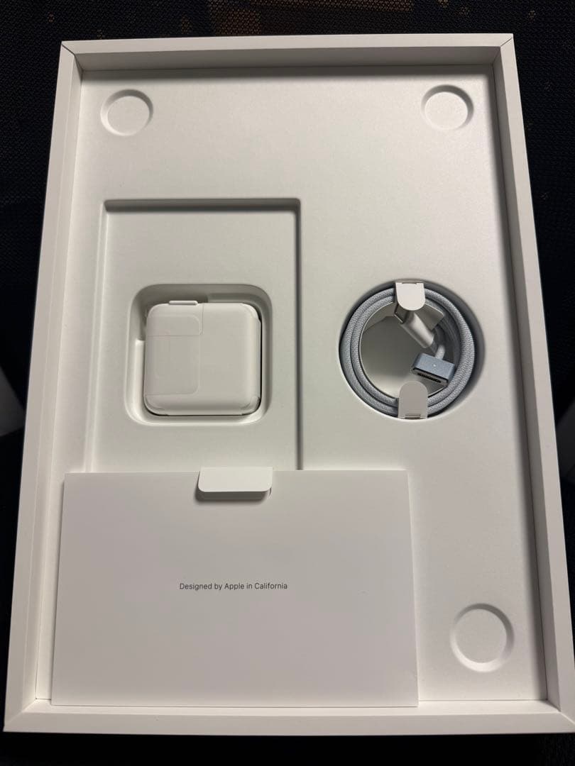 【ほぼ未使用】MacBook Air 2025 M4 13インチ ライトブルー