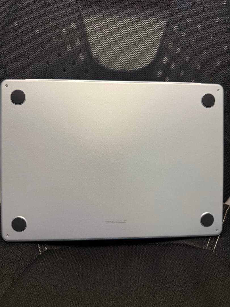 【ほぼ未使用】MacBook Air 2025 M4 13インチ ライトブルー